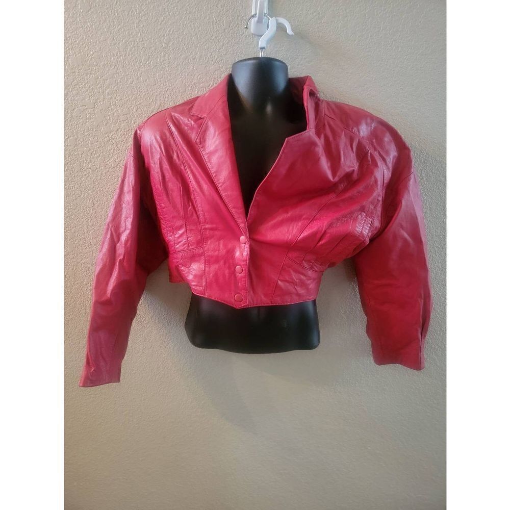 Vintage chia cropped candy apple red leather jacket size medium